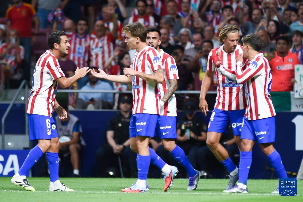 src, 古斯塔沃 src, 古斯塔沃